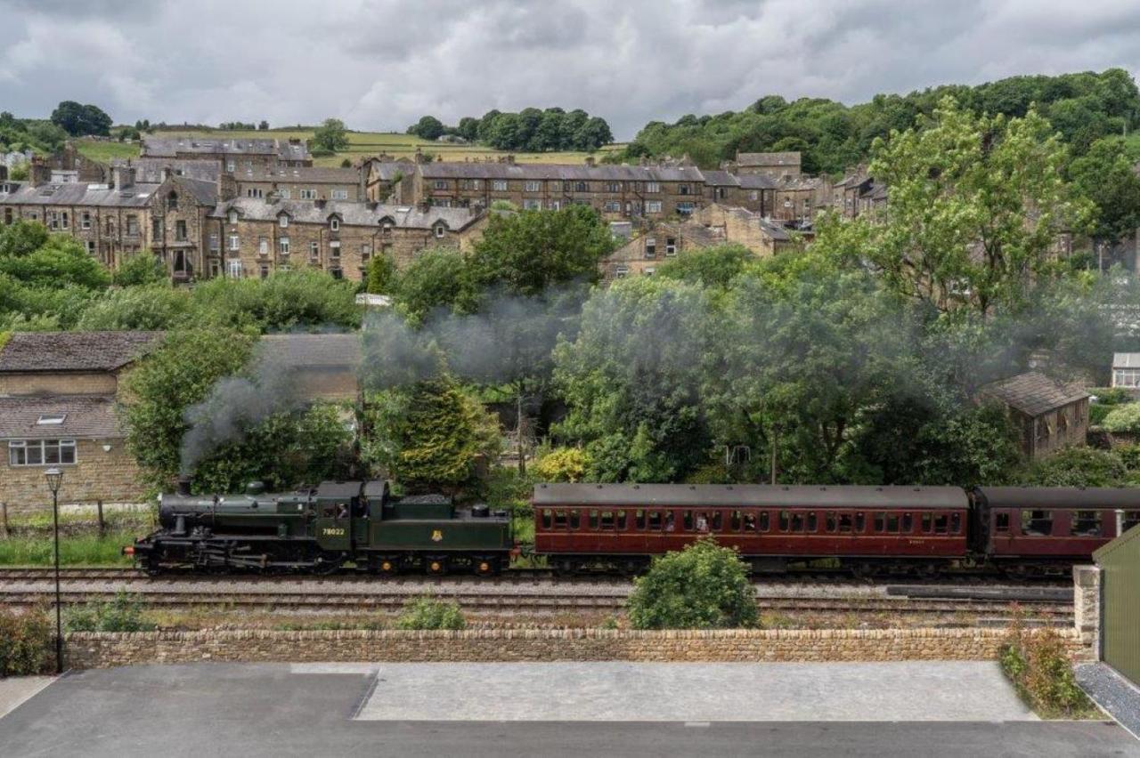 The Sidings, Luxury Penthouse, Haworth Appartement Buitenkant foto